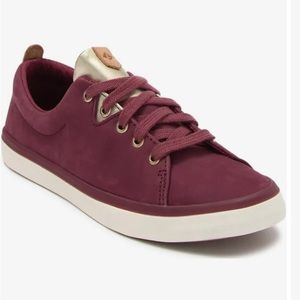 Sperry Women’s Sailor Lace to Toe Sneakers Wine Size 7 NEW